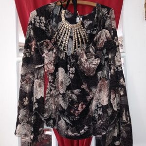 Venus cage front blouse